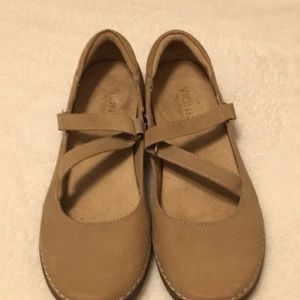 Vionic orthaheel size 8 Mary Janes
